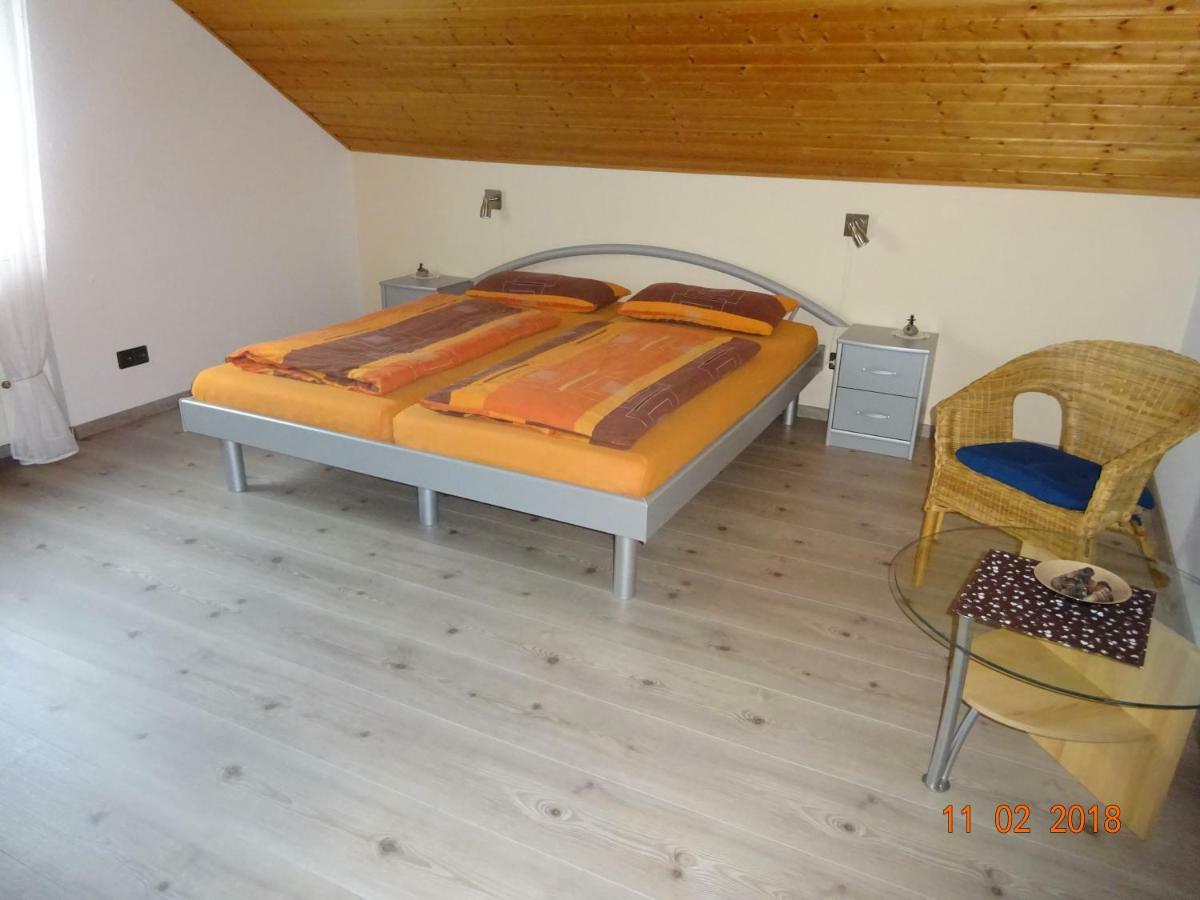 Ferienwohnung Bigi Эфринген-Кирхен Экстерьер фото